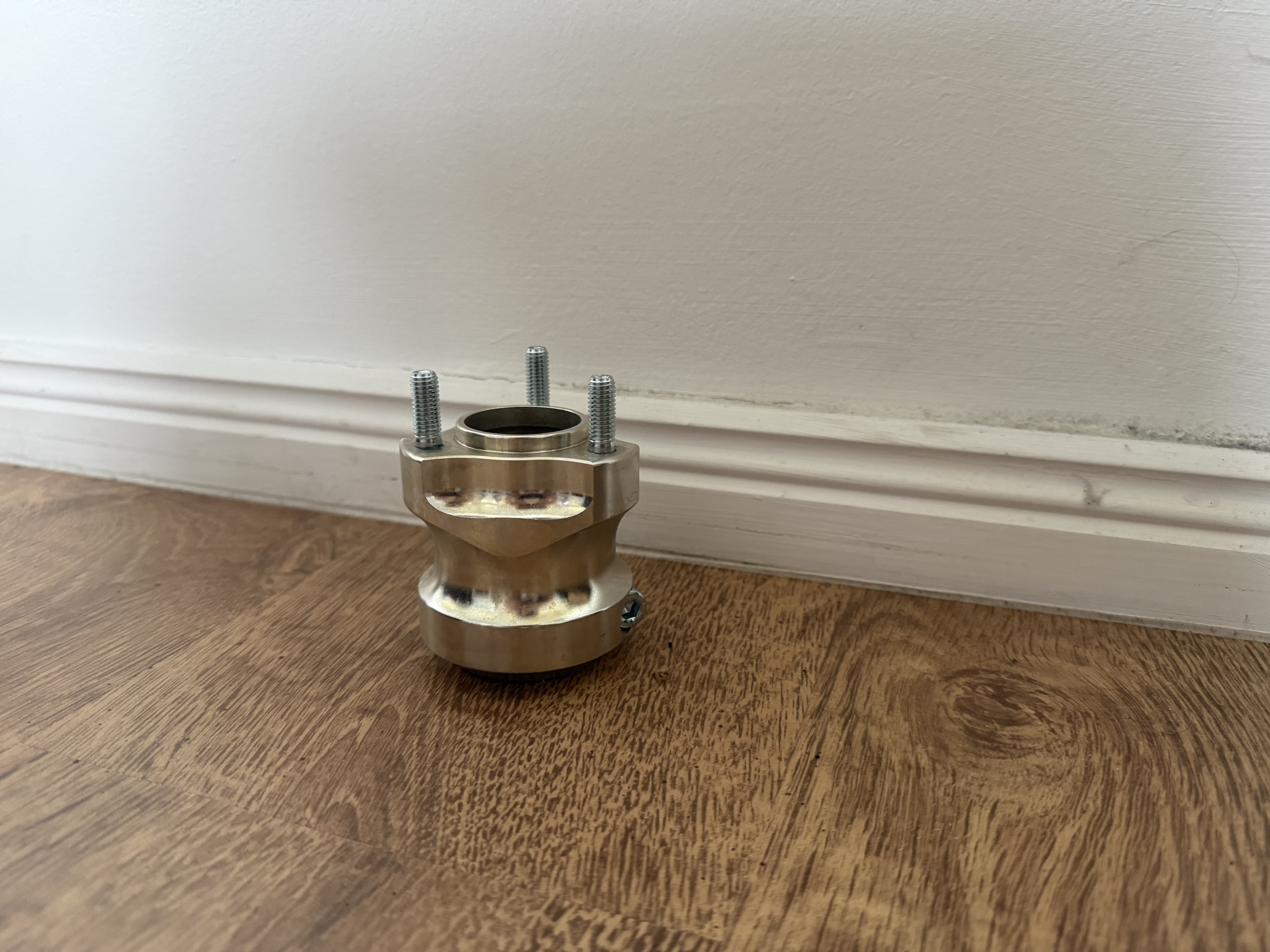 RADSTERN HINTEN MAGNESIUM